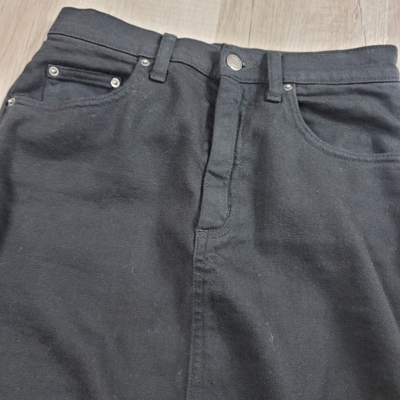 Wilfred Free Tanit Denim Raw Hem Skirt Black - Picture 3 of 8